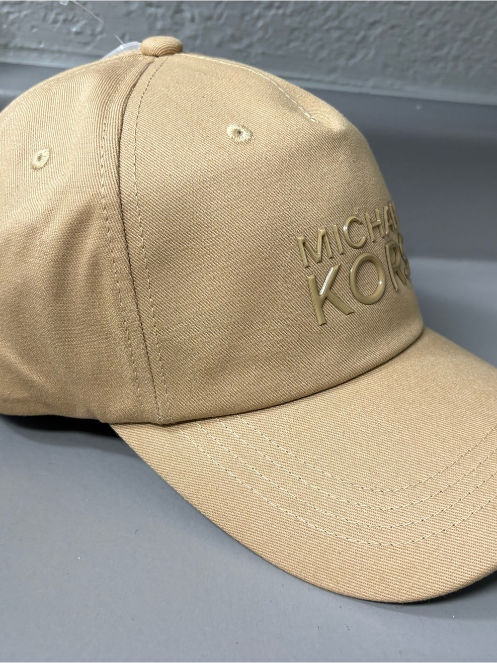 Michael Kors Logo Baseball Hat Khaki-One Size And Adjustable - Picture 5 of 8